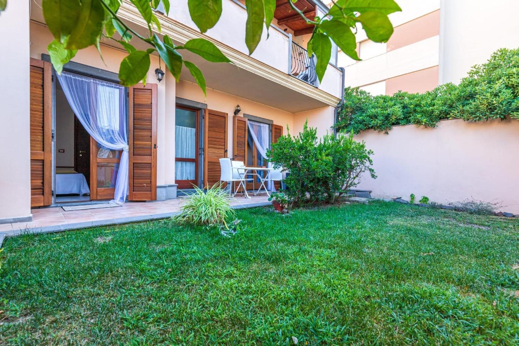 Apartamento Casa Lilla 1 E 2 Oristano Exterior foto